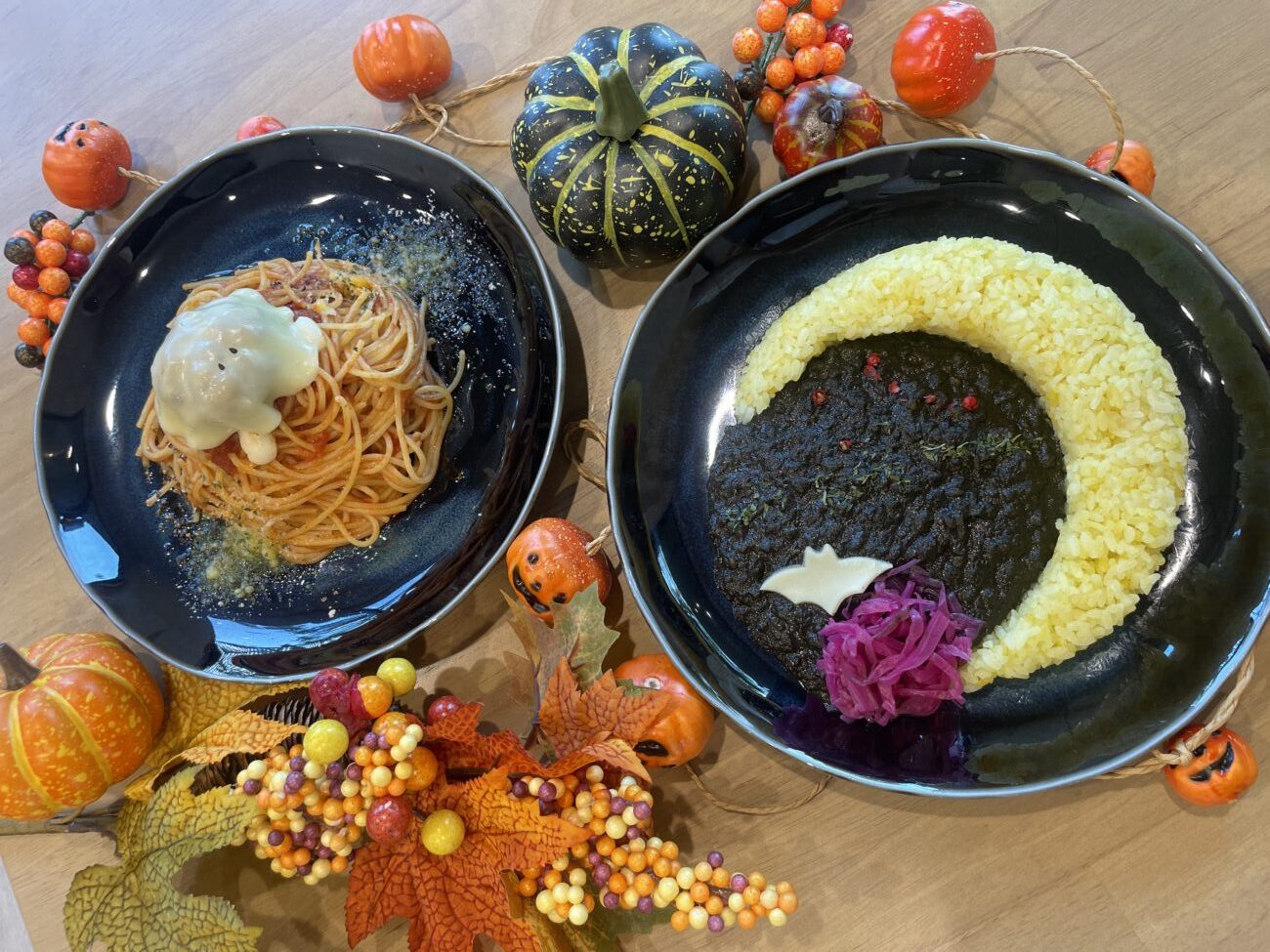 昼なのに月？おばけたちのランチタイム! 5yukuriのハロウィンランチ♪